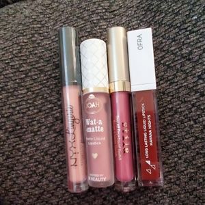 Liquid lipstick bundle